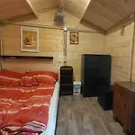 Bungalo Relax Terrace, Glamping Fahaz シオーフォク