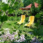 ラグジュアリーテント Bungalo Relax Terrace, Glamping Fahaz *