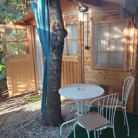 Relax Terrace, Glamping Fahaz Luxusní stan Siófok